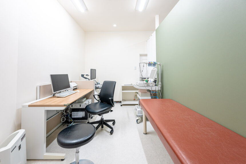 診察室2